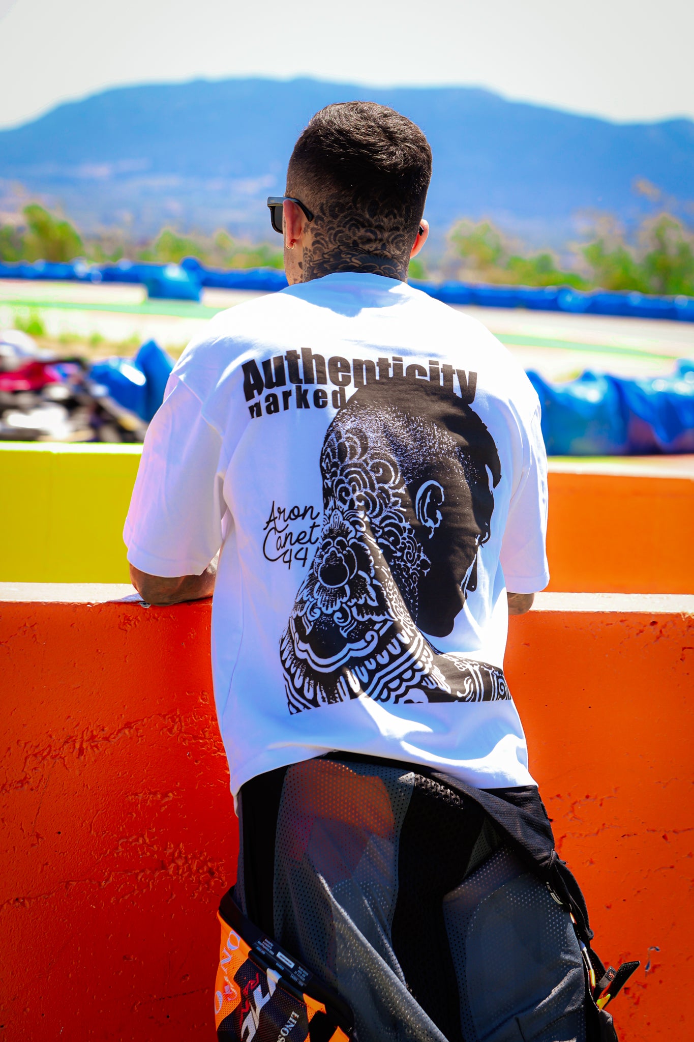 WHITE 'AUTHENTICITY MARKED' OVERSIZED T-SHIRT